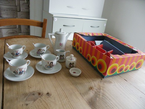 Dînette jouet service café - dÎnette, a