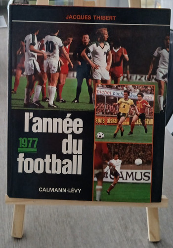 Livre année football - livre, l'année