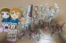 Lot de 23 mini figurines Love