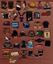 Lot de 38 pin's  AUDIO VIDEO AKAI-PHILIPS-SAMSUNG- GRUNDIG- AIWA-DENON-NOKIA....