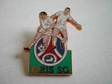 Pin's Paris Saint Germain - PSG - Signé Arthus Bertrand Paris - N°1