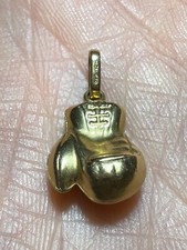 Pendentif Gant De Boxe En Or