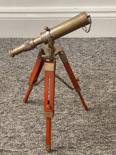 Ancien télescope nautique - , en