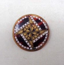 Broche ancienne en celluloid -