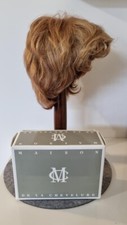 Perruque femme blond dorée
