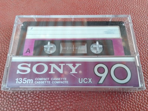 Sony ucx vintage - sony, 1982