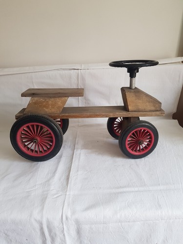 Jouet ancien porteur bois - en,