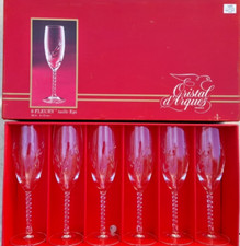 Cristal D'Arques 6 flutes a champagne Fleury modèle taille épi comme neuve