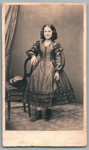 Cdv petite fille - fille, souriante