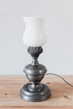 Lampe de Chevet Vintage en Étain et Globe Opaline Blanc