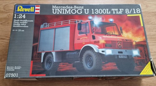 Maquette camion pompier unimog