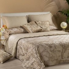 Couvre-lit matelassé double en satin GEO SAFARI d'Alviero Martini