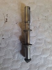 AXE DE ROUE AVANT BMW K 1100 LT