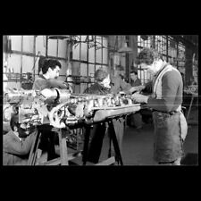 Photo A.037768 PANHARD 212 (EBR-90) 1950-1960 ENGINE ASSEMBLY LINE