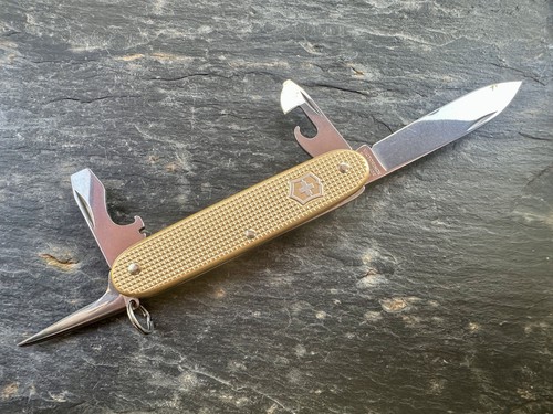Rare victorinox pioneer - rare,