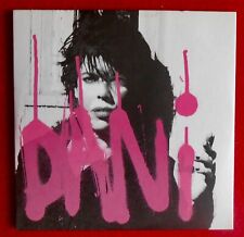 DANI CD PROMO 1 TITRE POCHETTE CARTON . MON CHOU. PHOTO: KARL LAGERFELD.