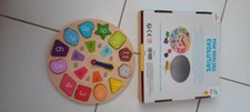 Jeu Mon horloge évolutive éducatif Couleurs Formes Chiffres Heure Pic Wic Toys