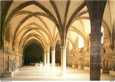 71 - Cluny - intérieur de l'Abbaye - Cellier du Farinier - CPM - Voir Scans Rect