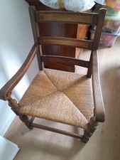 Fauteuil Breton de bureau ancien , bon état avec paillage