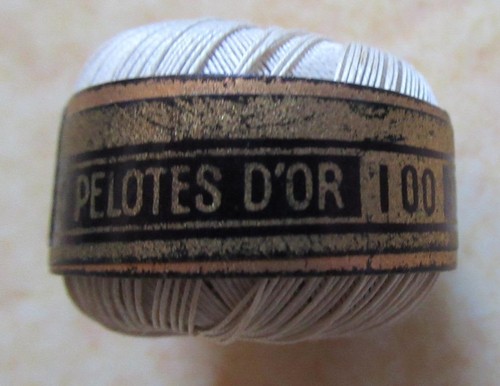 Bobine écrue aux pelotes or - pelotes, d'or