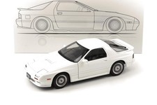 1:18 WHELART Mazda Savanna