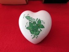 Coeur porcelaine Herend avec sa boîte - Hongrie Peint à la main
