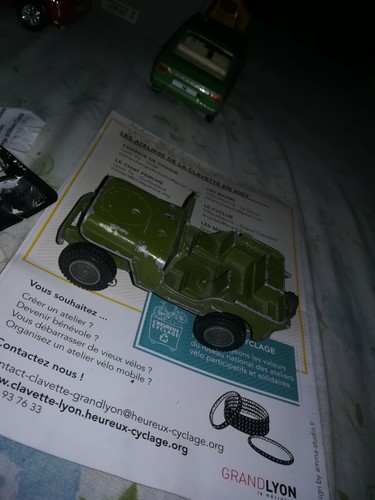Dinky toys jeep wheelis - dinky,