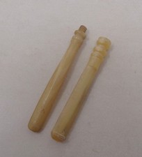 Lot 2 tuyaux de pipe anciens