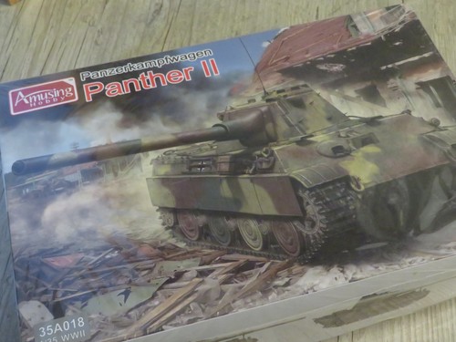 Maquette tank amusing - tank,
