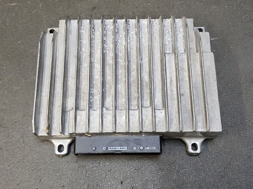 Amplificateur autoradio - ,