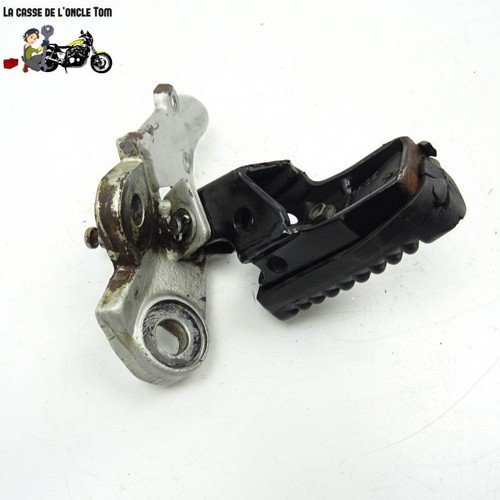 Platine repose pied - pied, avant