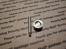 Sertisseuse à rouleaux pour fermeture de jante ronde 28каuge