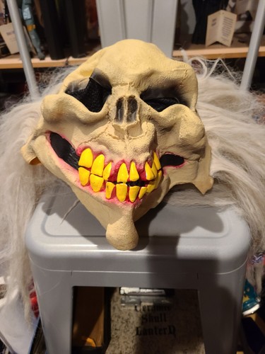 Zombies vintage 2002 skull - 2002,