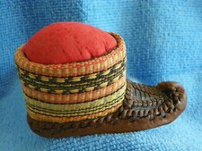 ANCIEN PIQUE AIGUILLES PORTE