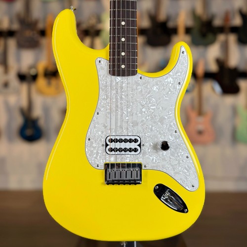 Fender tom delonge - fender,