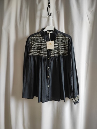 Chemise noire avec détails - chemise,