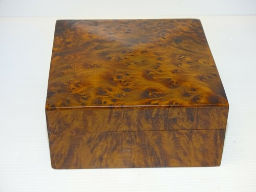 Jolie boite bois loupe forme - jolie,