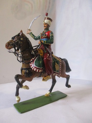 Figurine historex socle - 1/32,