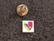 Pin's Ville City Dijon France Drapeau NBC Bourgogne Franche-Comté - Pin Pins L21