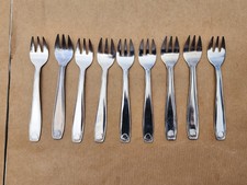 Lot de 9 fourchettes à gâteau vintage inox style coquille 12 cm