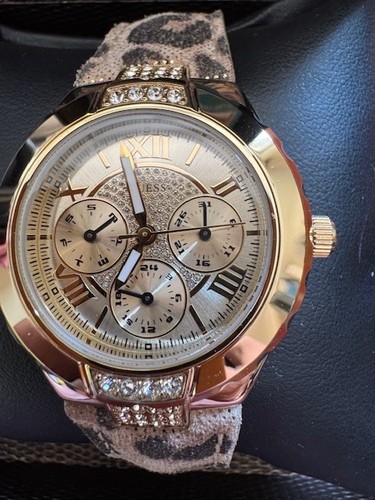 New authentic guess - new,