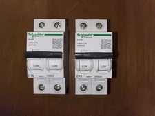 DISJONCTEUR 2POLES PROTEGES 16