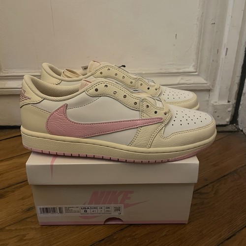 Nike air jordan travis - 1,