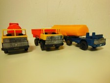 Lot de 3 camions plastique