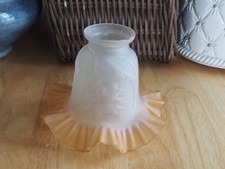 Ancien Abat-Jour Tulipe Verre Dépoli & motifs . Diam 5,5 cm. Haut 12 cm. TBE