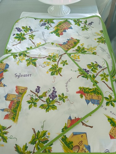 Lot grands sets de table - grands,
