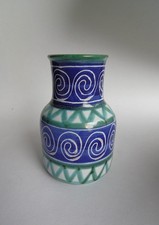 VASE EN CÉRAMIQUE SCARIFIÉE