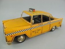 Voiture en tôle TAXI New york