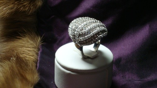 Stunning bold cts cz cubic - bold, 2.5