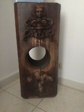 SELETTE EN BOIS (ancien écrou de vis de pressoir)